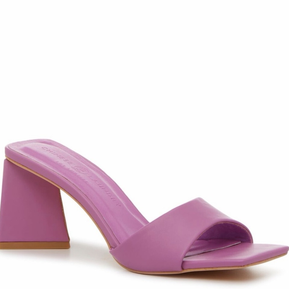 Chinese Laundry Yanuda Sandal